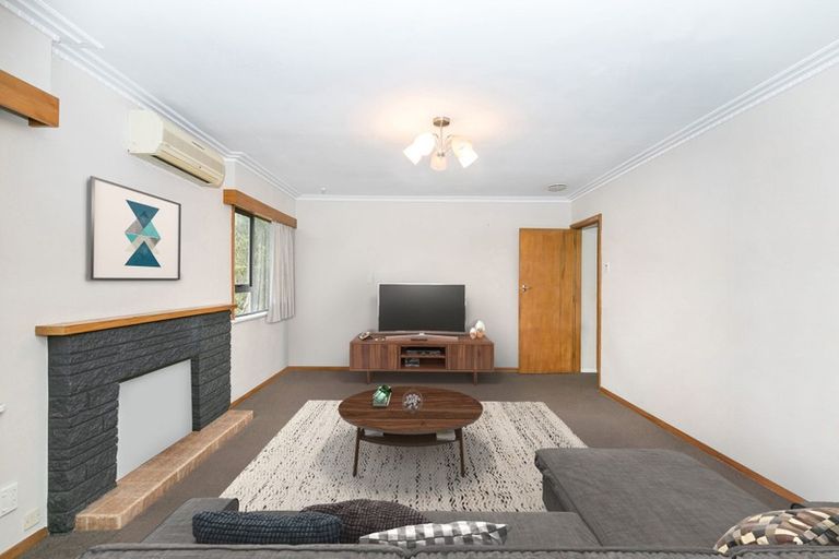 Photo of property in 6 Westney Place, Forest Lake, Hamilton, 3200