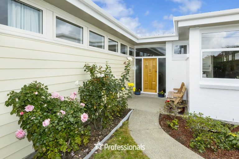 Photo of property in 9 Brentwood Street, Trentham, Upper Hutt, 5018
