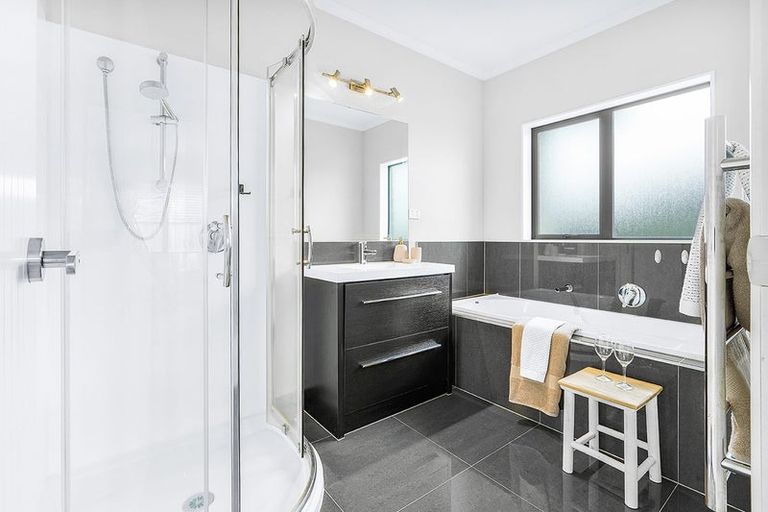 Photo of property in 30 Chalgrove Road, Huntington, Hamilton, 3210