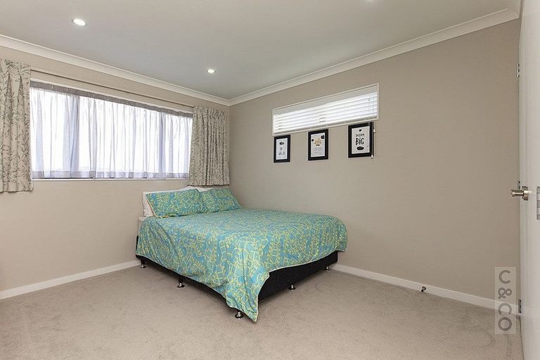 Photo of property in 36 Riverhead Point Drive, Riverhead, 0820