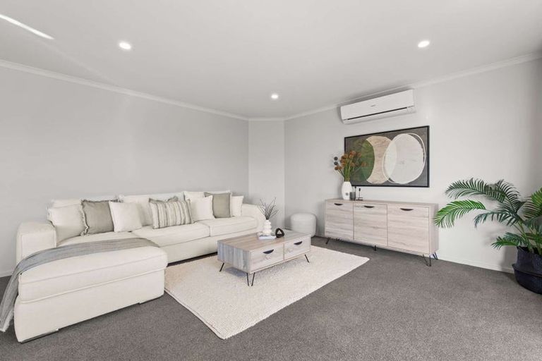 Photo of property in 2 Muriel Way, Papamoa Beach, Papamoa, 3118