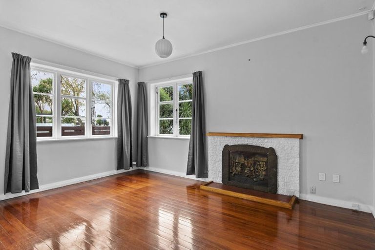 Photo of property in 4 Valley Terrace, Hamilton Central, Hamilton, 3204