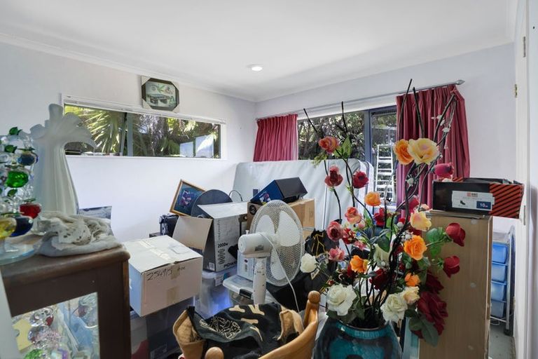 Photo of property in 8 Horizon Heights, Whalers Gate, New Plymouth, 4310