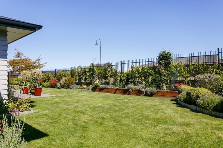 Photo of property in 16 Royal Coachman Drive, Nukuhau, Taupo, 3330