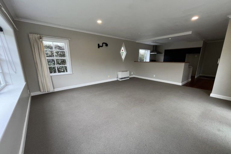 Photo of property in 411a Featherston Street, Palmerston North, 4414