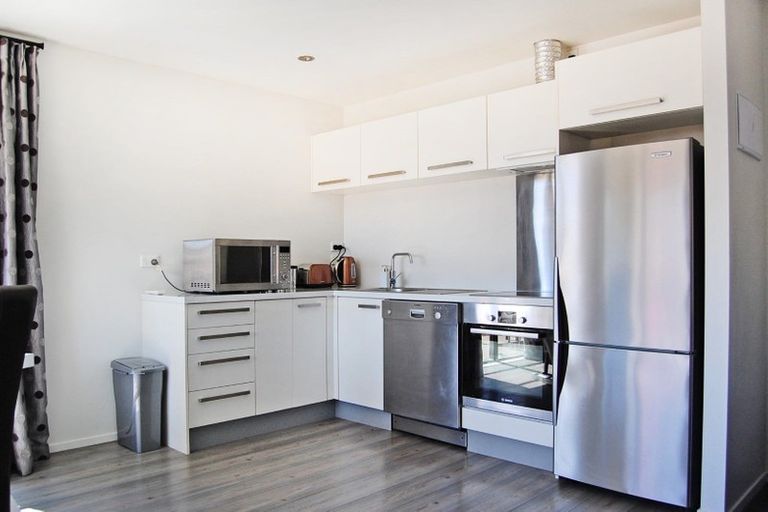 Photo of property in 34 Hope Avenue, Lake Hayes, Queenstown, 9304