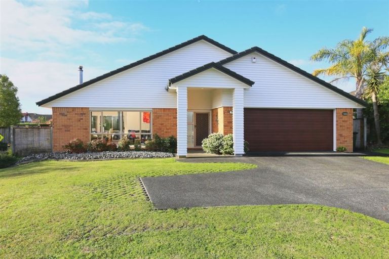 Photo of property in 81 Summerland Drive, Henderson, Auckland, 0612