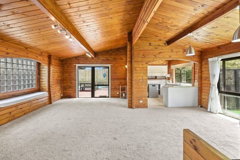 Photo of property in 4 Kamulla Court, Conifer Grove, Takanini, 2112