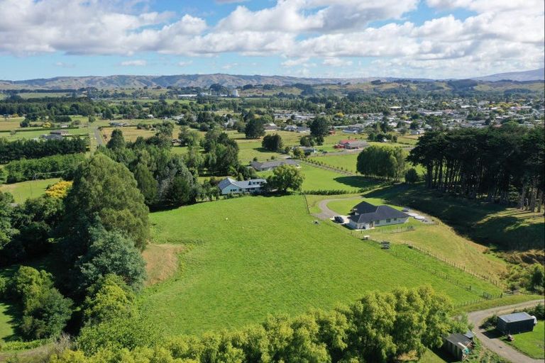 Photo of property in 35a Riccarton Road, Pahiatua, 4910