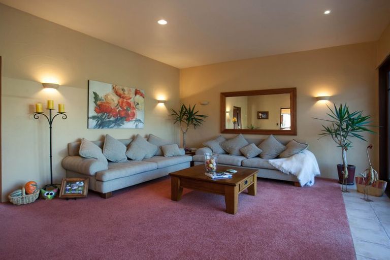 Photo of property in 228 Leger Grove, Te Awamutu, 3875