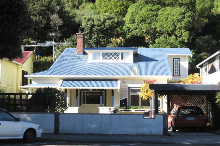 Photo of property in 221 Muritai Road, Eastbourne, Lower Hutt, 5013