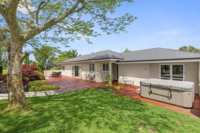 Photo of property in 11 Meadway Road, Ngahinapouri, Ohaupo, 3883