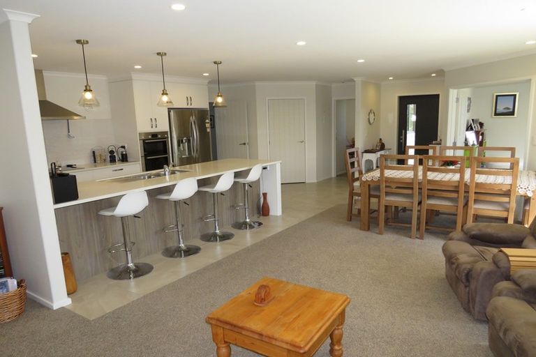 Photo of property in 46 Leeward Drive, Whitianga, 3510