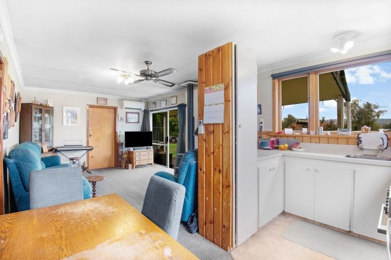 Photo of property in 11 Sandown Street, Waihola, Milton, 9073