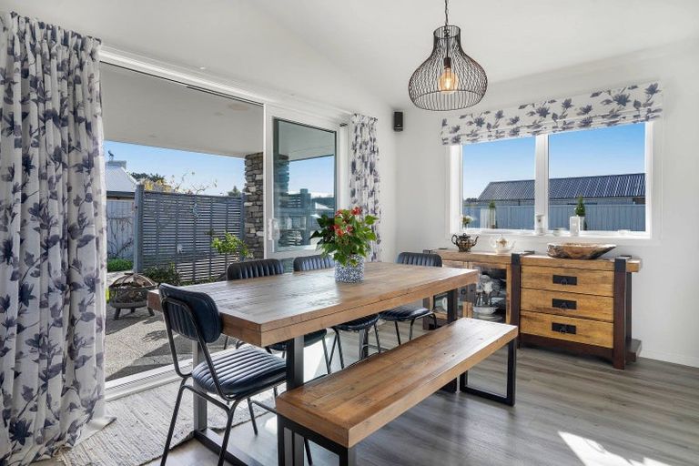 Photo of property in 32 Westwood Avenue, Greytown, 5712