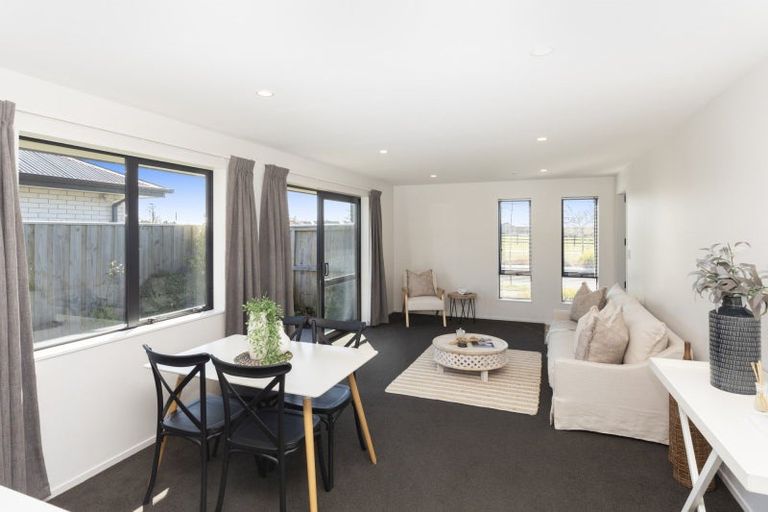 Photo of property in 66 Broadway Parade, Rolleston, 7615