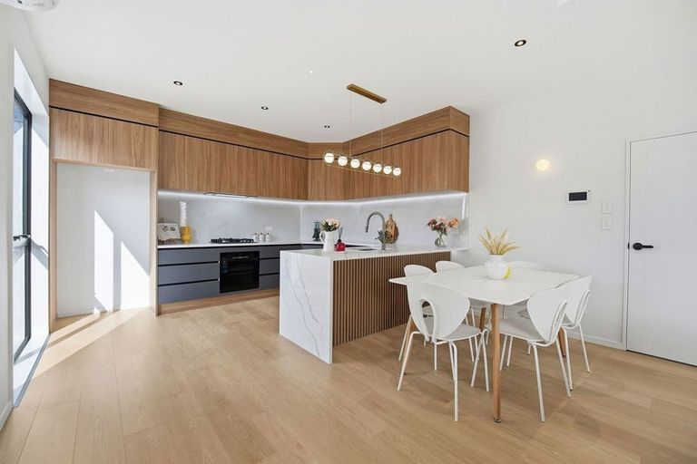 Photo of property in 13d Churchill Avenue, Manurewa, Auckland, 2102