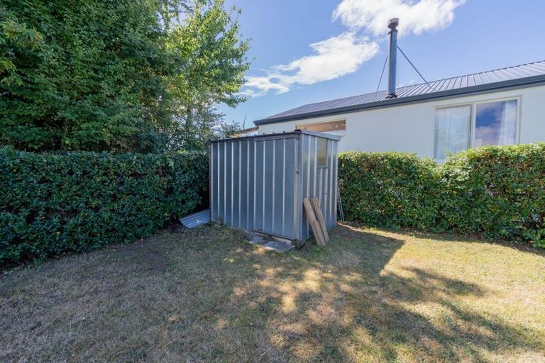 Photo of property in 25 Mckerrow Street, Te Anau, 9600