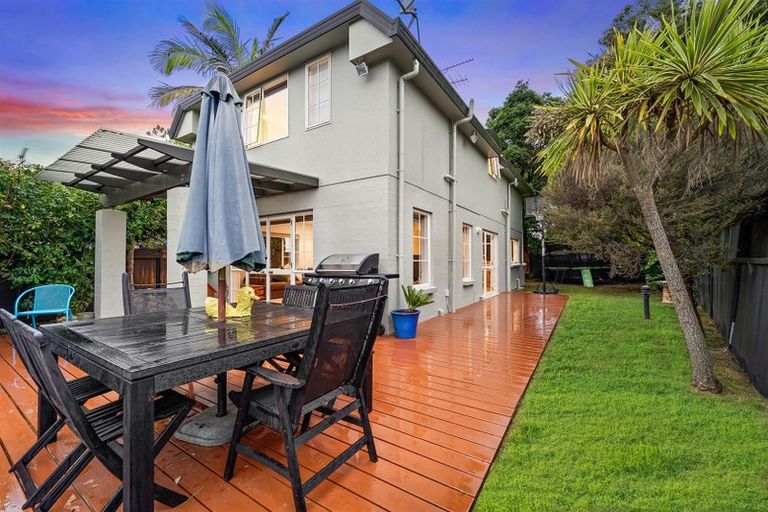 Photo of property in 6/37 Uppingham Crescent, Hillcrest, Auckland, 0627