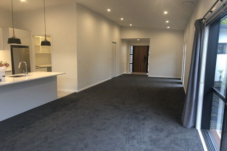 Photo of property in 27 South Street, West End, Palmerston North, 4410