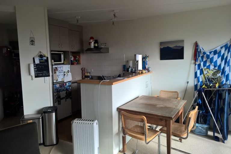 Photo of property in 74 Nairn Street, Mount Cook, Wellington, 6011