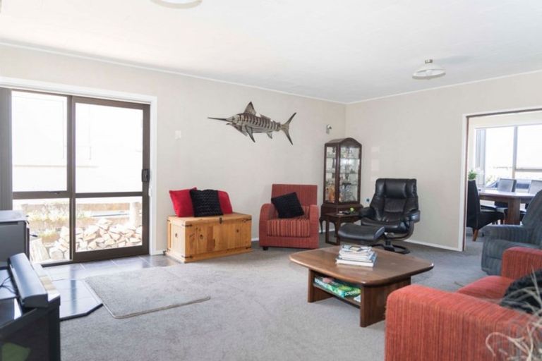 Photo of property in 67 Akitio Esplanade, Akitio, Pongaroa, 4991