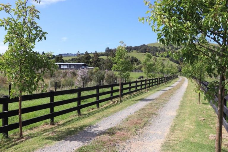 Photo of property in 1281 Whangaripo Valley Road, Whangaripo, Wellsford, 0972