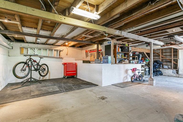 Photo of property in 91 Don Buck Road, Massey, Auckland, 0614