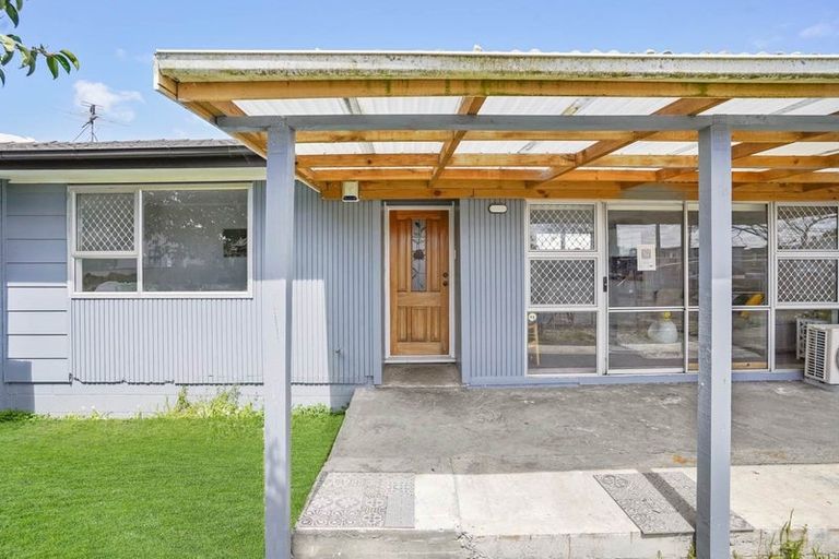 Photo of property in 1/42 Kenderdine Road, Papatoetoe, Auckland, 2025