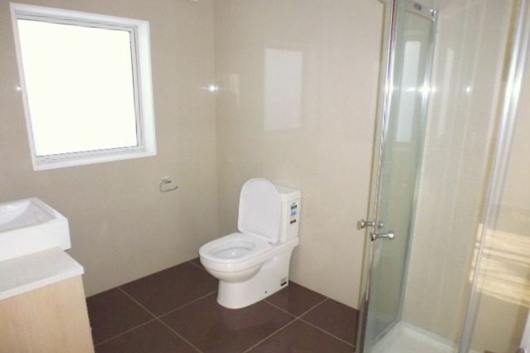 Photo of property in 13 Kereru Rise, Papakura, 2110