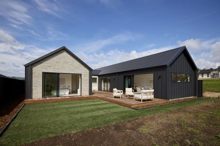 Photo of property in 23 Snapper Crescent, Omokoroa, 3114