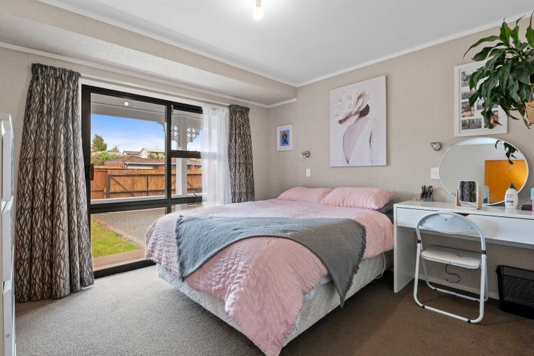 Photo of property in 74 Blomfield Street, Pukehangi, Rotorua, 3015