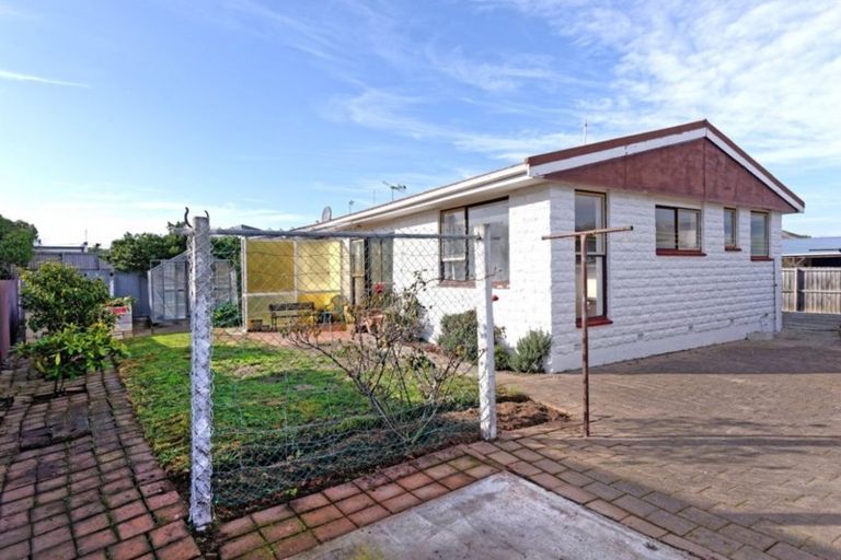 Photo of property in 1/371 Pine Avenue, South New Brighton, Christchurch, 8062