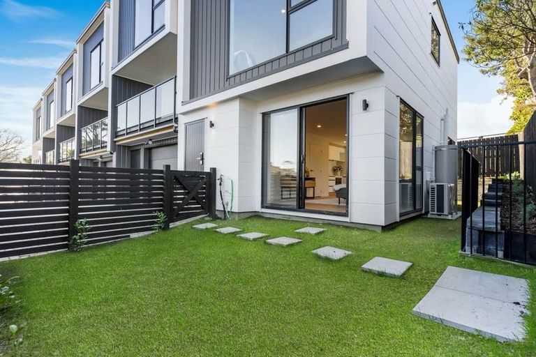 Photo of property in 9f Landette Road, Manurewa, Auckland, 2102