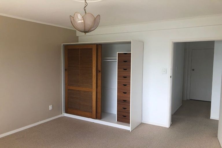 Photo of property in 12 Leeward Drive, Whitby, Porirua, 5024