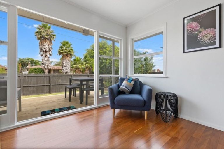 Photo of property in 1/18 Sheehan Avenue, Papakura, 2110