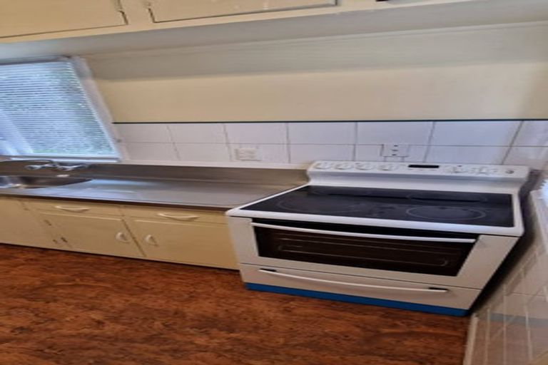 Photo of property in 1/58 Weymouth Road, Manurewa, Auckland, 2102