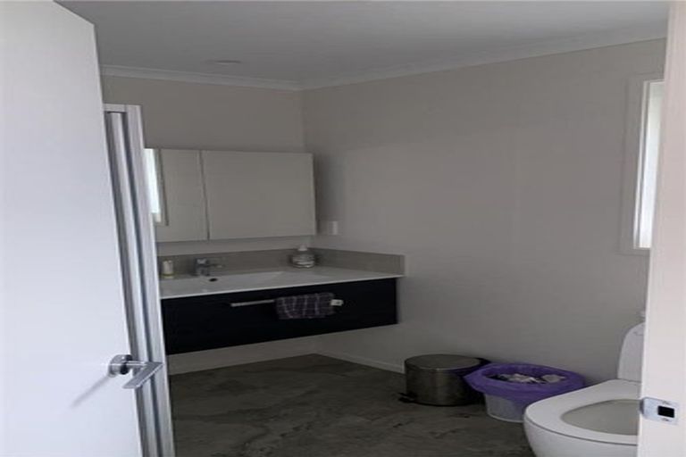 Photo of property in 8 Tipa Lane, Papamoa Beach, Papamoa, 3118