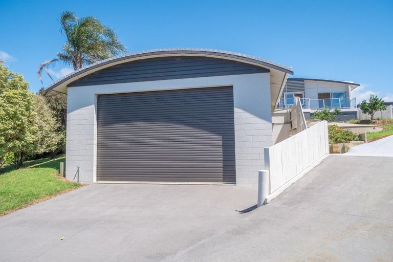 Photo of property in 14 Torsby Road, Coopers Beach, 0420