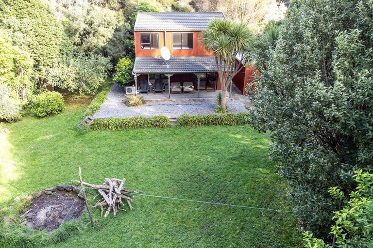 Photo of property in 1399 Pack Spur Road, Mataikona, Masterton, 5889