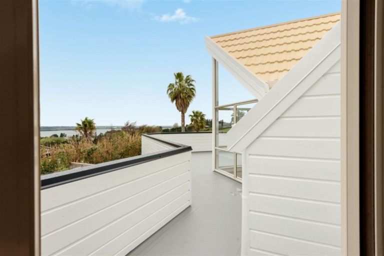 Photo of property in 17/674l Ranginui Road, Welcome Bay, Tauranga, 3175