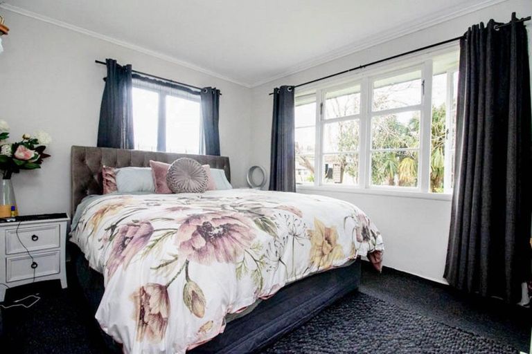 Photo of property in 10 Bush Street, Paeroa, 3600