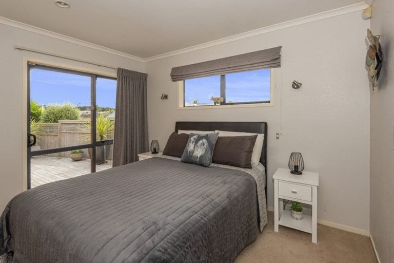 Photo of property in 24 Lochiel Place, Te Kamo, Whangarei, 0112