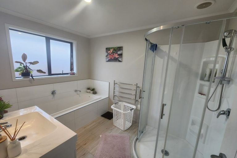 Photo of property in 10 Millbrae Place, Pokeno, 2402