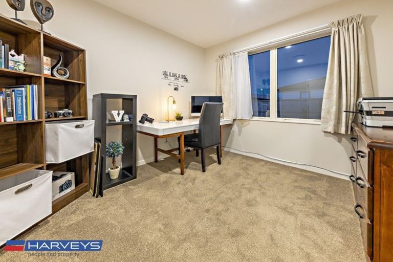 Photo of property in 19 Hollowout Street, Takanini, 2112