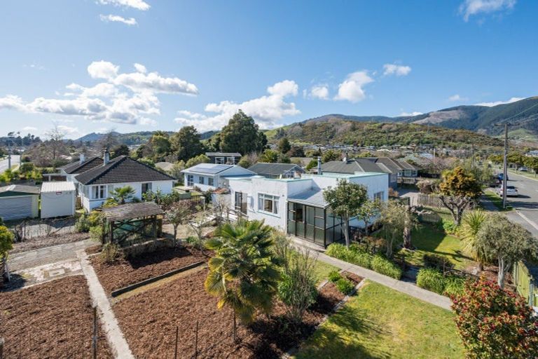 Photo of property in 23 Polstead Road, Stoke, Nelson, 7011