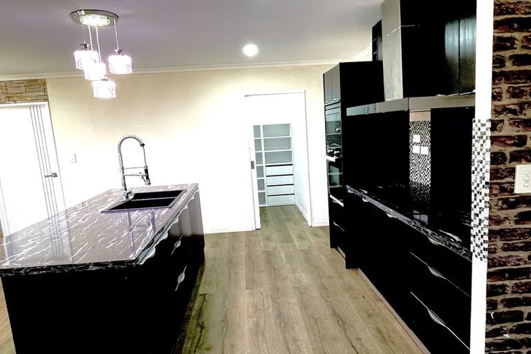 Photo of property in 121 Belmont Road, Pukekohe, 2120