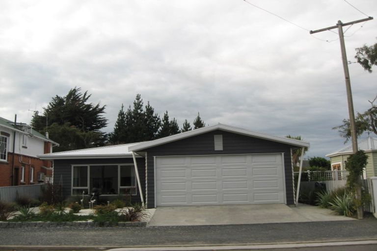 Photo of property in 20 John Street, Balclutha, 9230