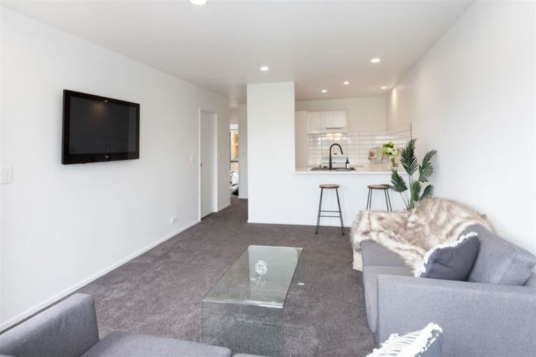 Photo of property in 14 Nagle Place, Golflands, Auckland, 2013