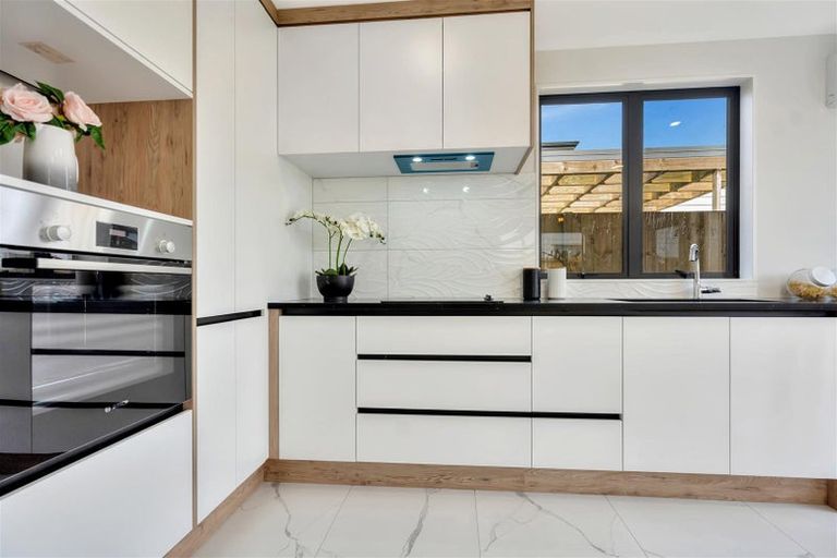 Photo of property in 19 Clayden Shuttleworth Street, Papakura, 2110